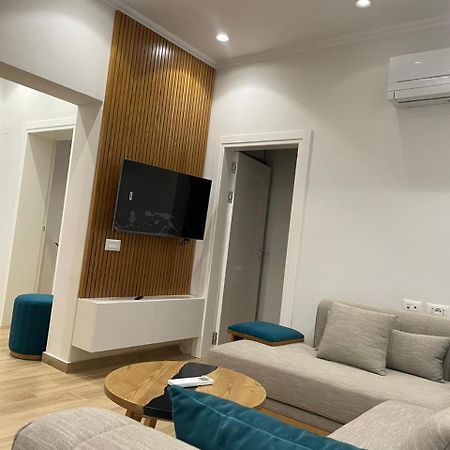City Center Apartment Kafe Flora Tirana Exterior photo