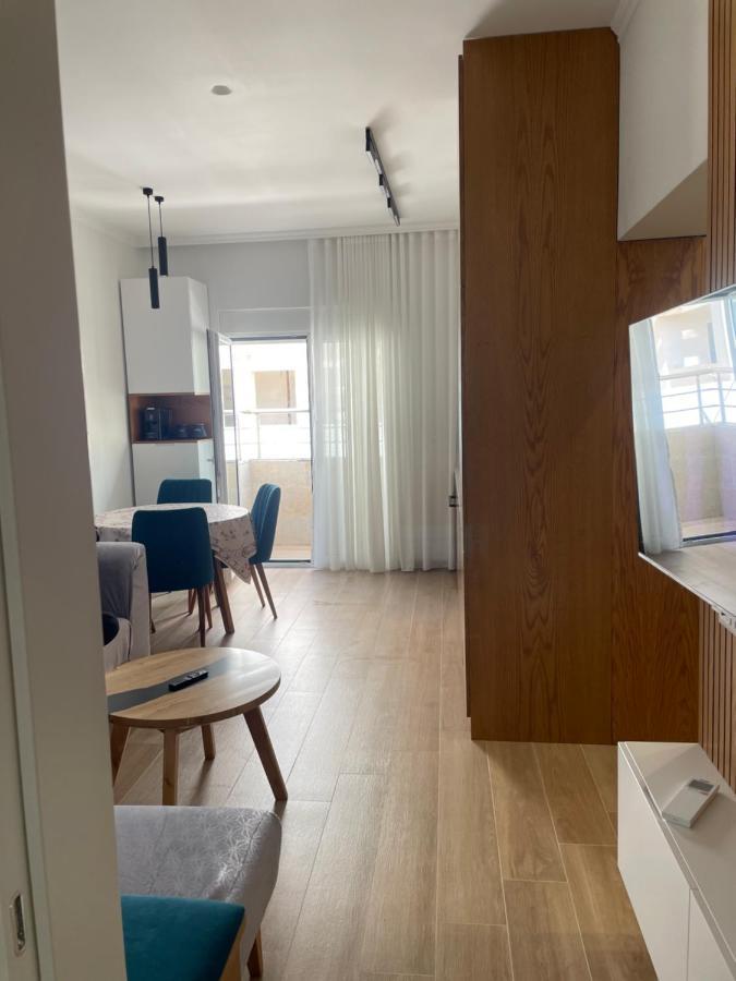 City Center Apartment Kafe Flora Tirana Exterior photo